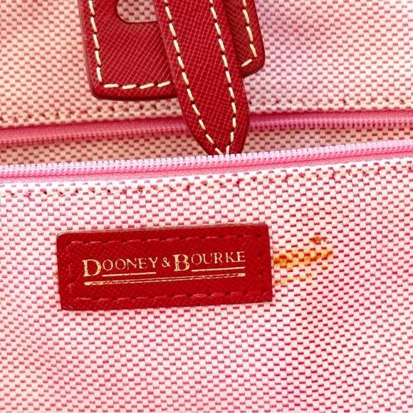 Dooney & Bourke Macy's Day Parade Black East West Large Tote/Shopper Bag - Picture 15 of 16